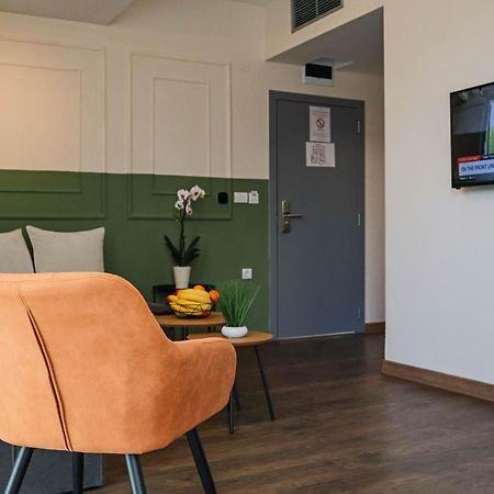 Hotel Dijana Пирот Экстерьер фото