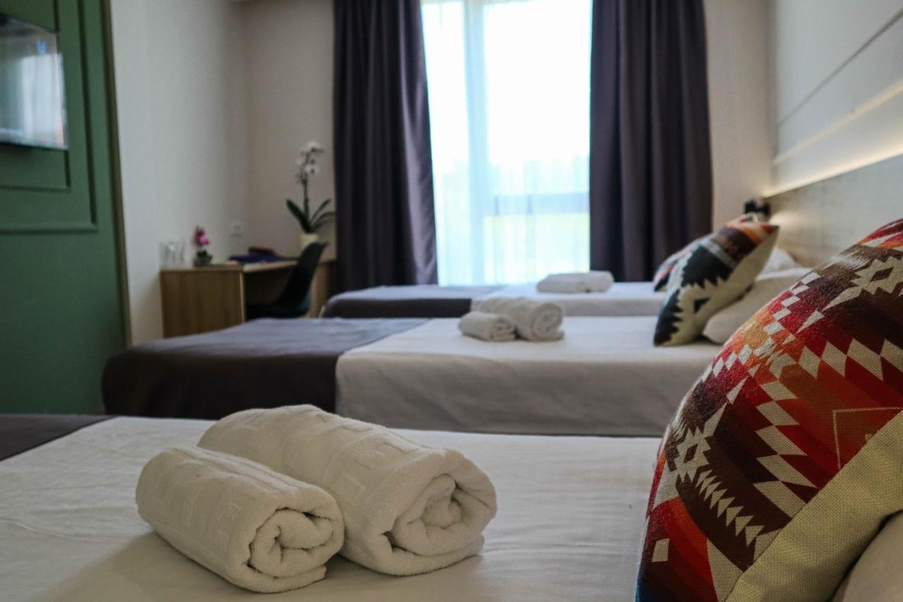 Hotel Dijana Пирот Экстерьер фото