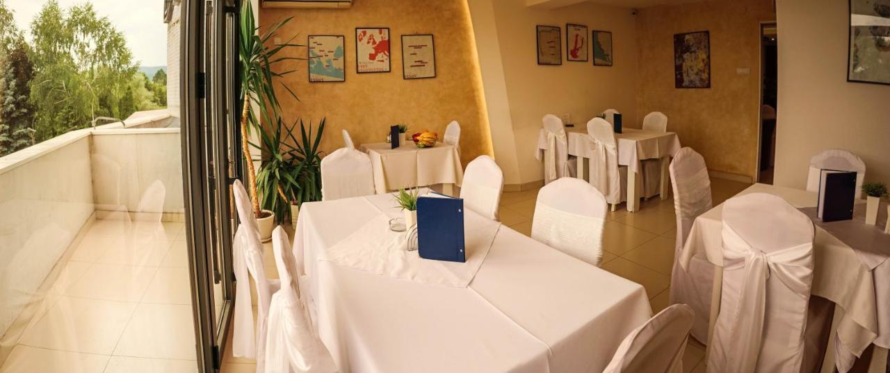Hotel Dijana Пирот Экстерьер фото